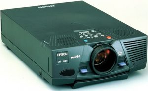 Epson_EMP-5500 projector