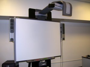 Smartboard_UNIFI55_projector